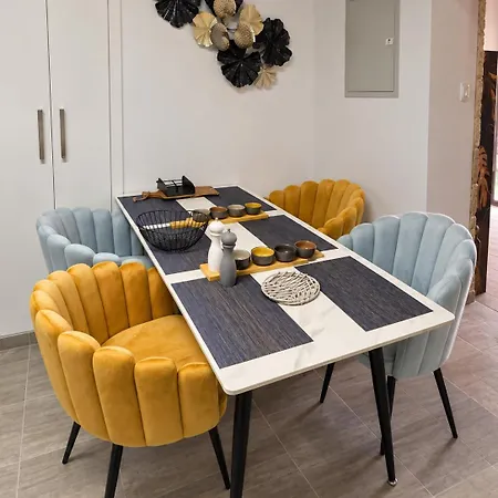 Nest 2 3* Arsos